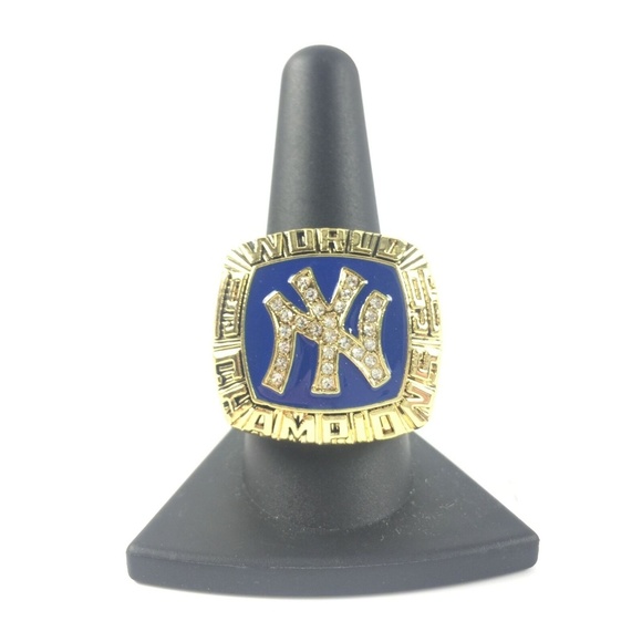 New York Yankees Other - New York Yankees MLB 1996 Jeter Championship Ring